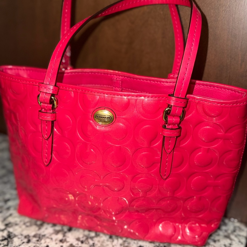 Coach Y2K Vibrant Pink Embossed Small Tote with Gold Accents - Picture 2 of 13
